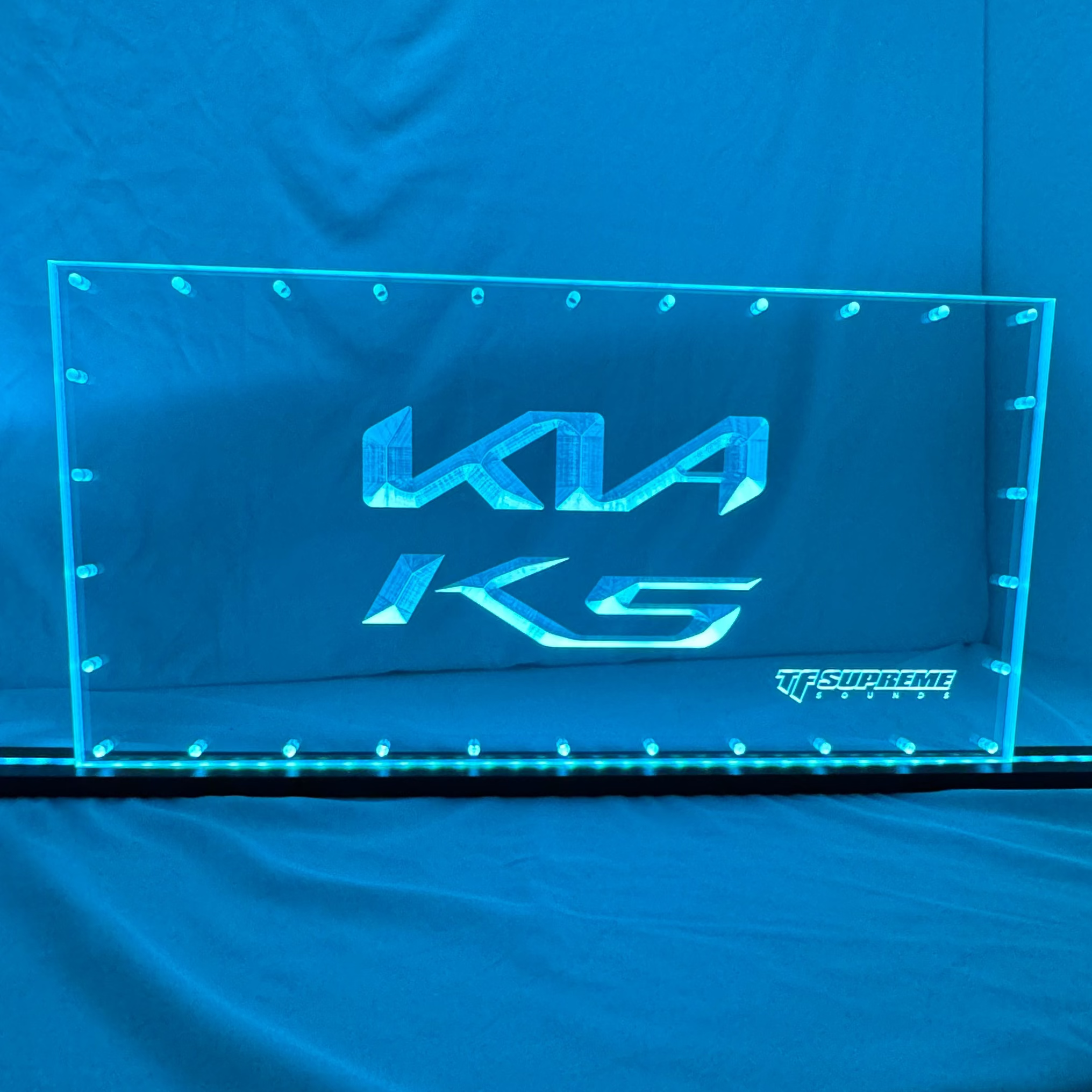 Sound Authority Plexiglass - 20