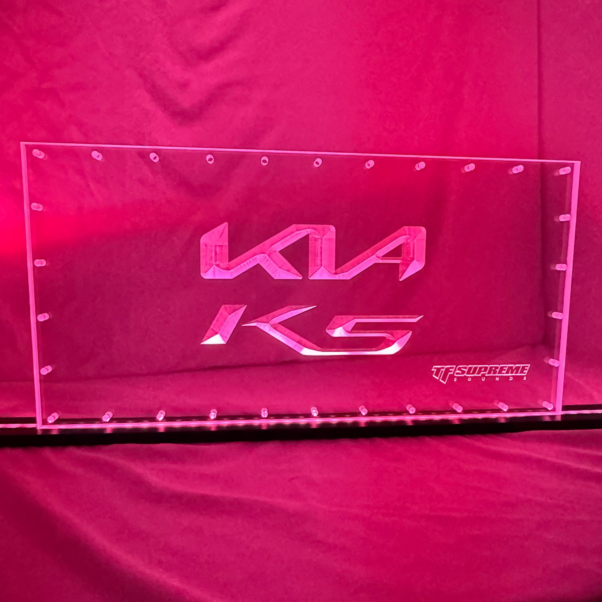 Sound Authority Plexiglass - 20