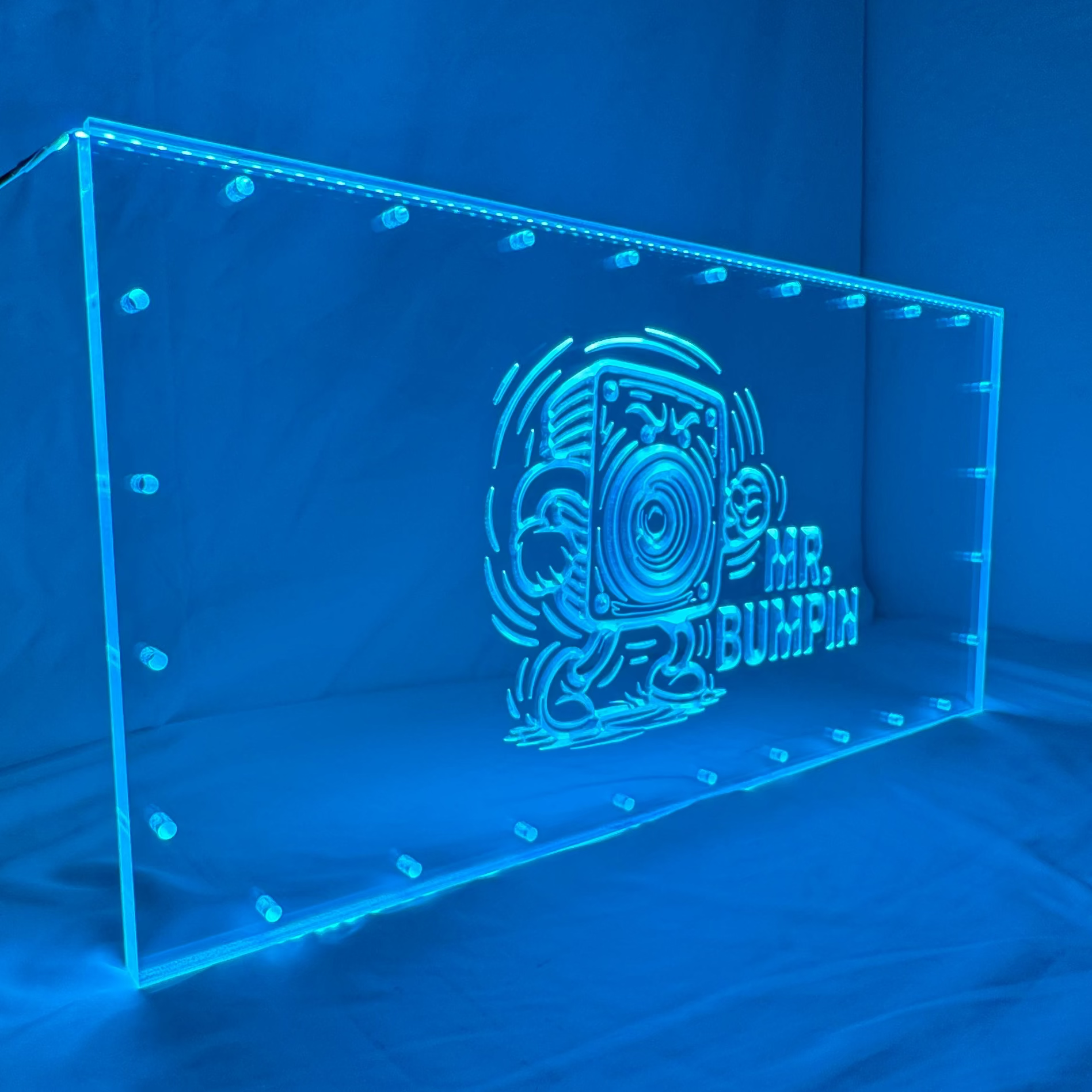 Sound Authority Plexiglass - 24