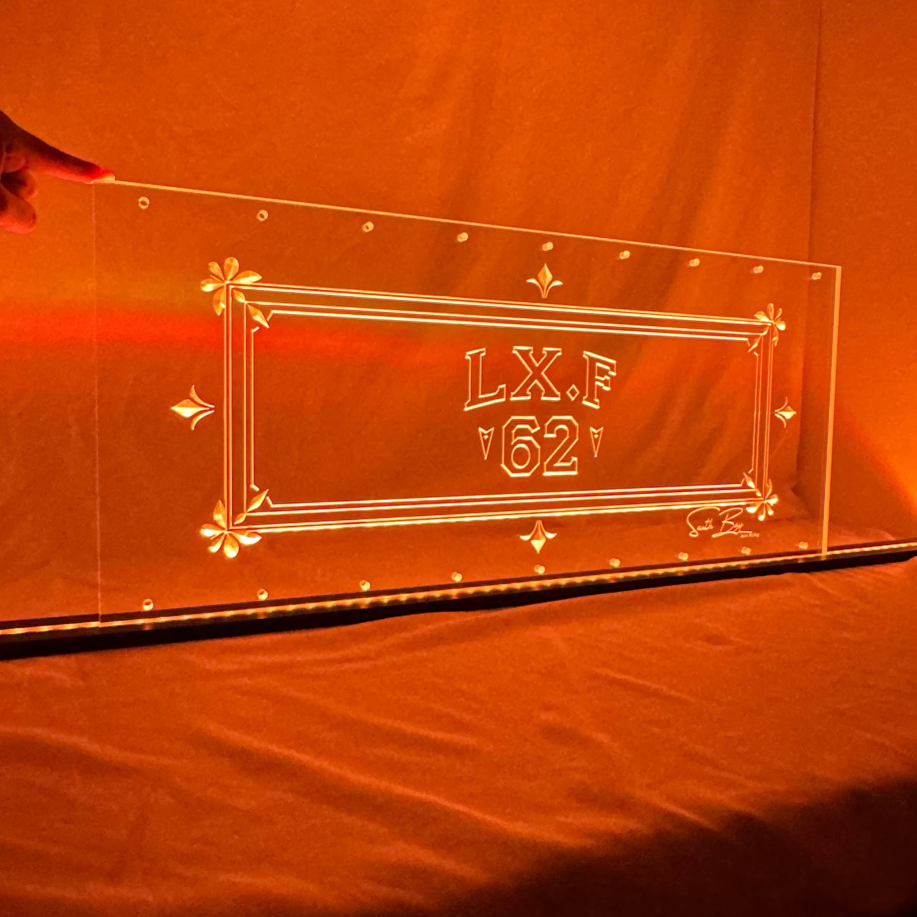 Sound Authority Plexiglass - 30