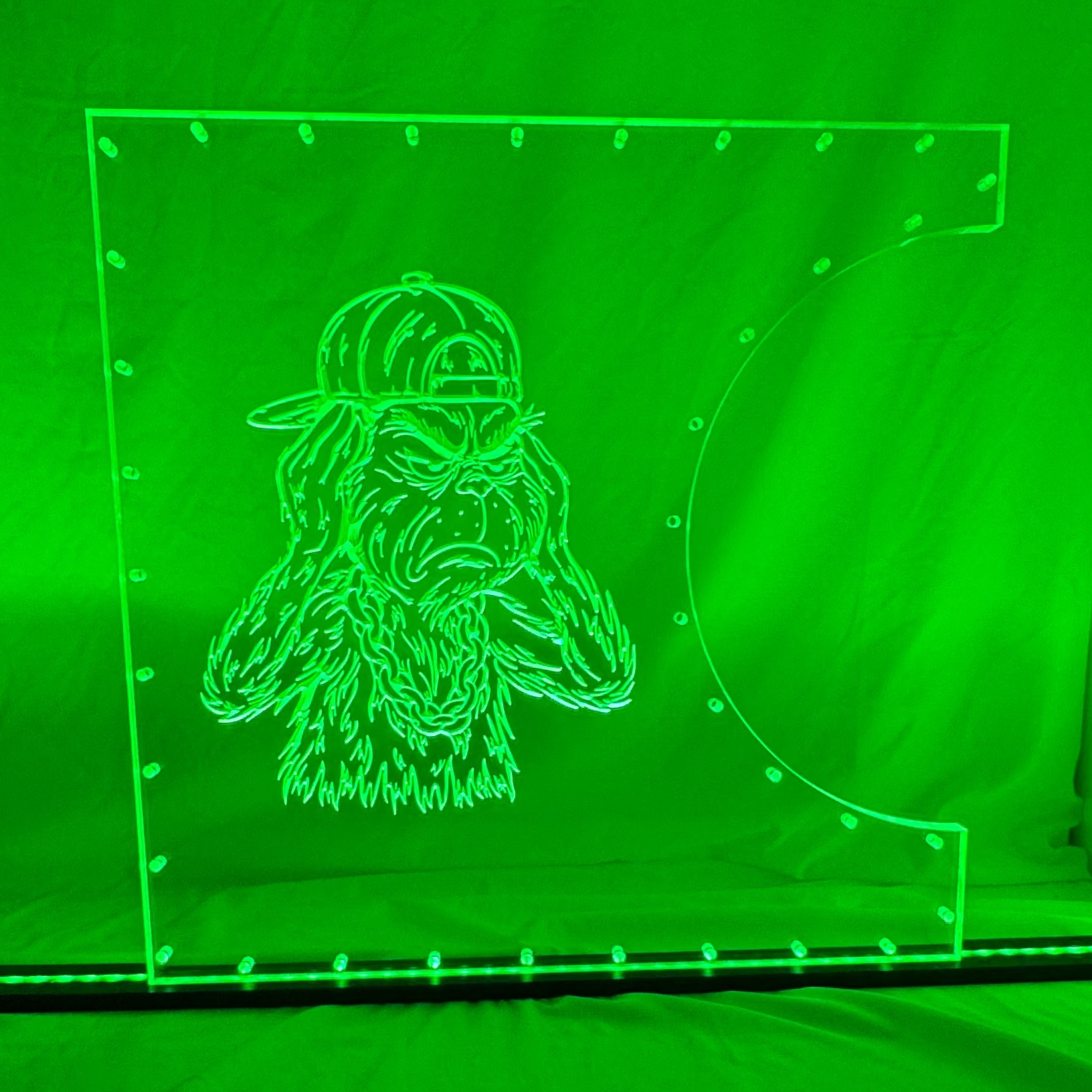 Sound Authority Plexiglass - 24