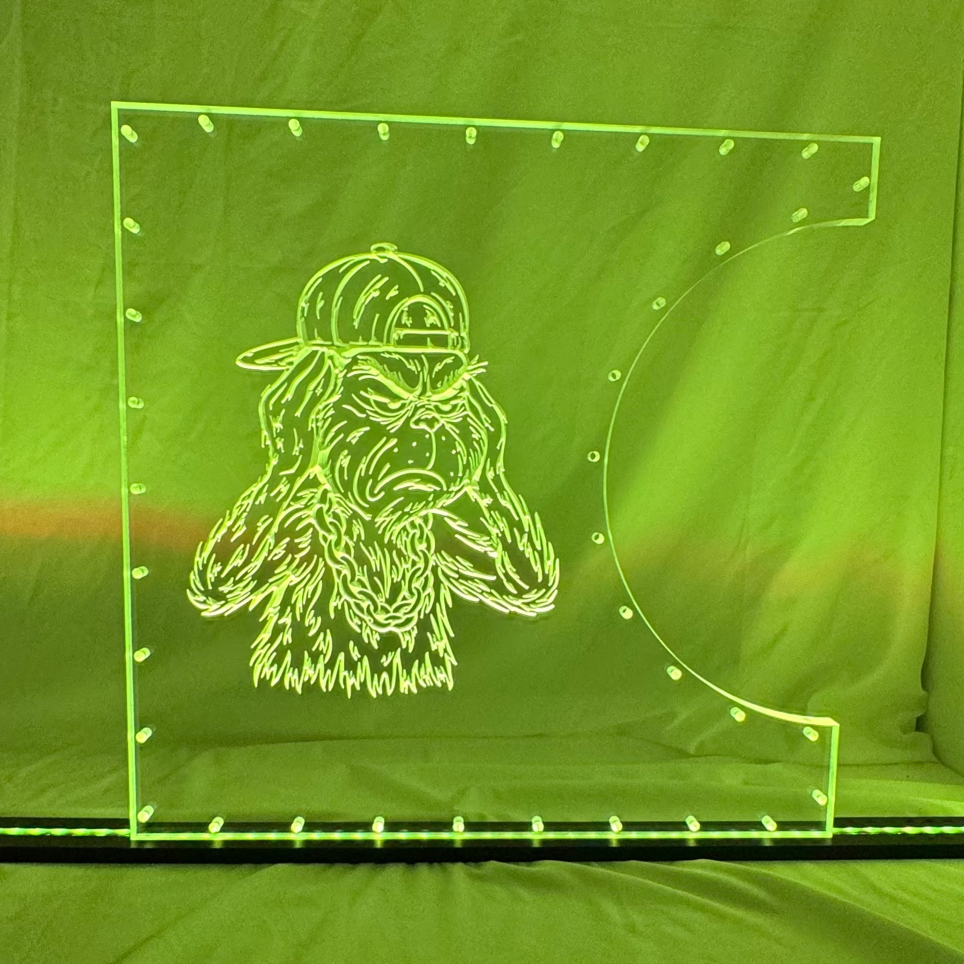 Sound Authority Plexiglass - 24