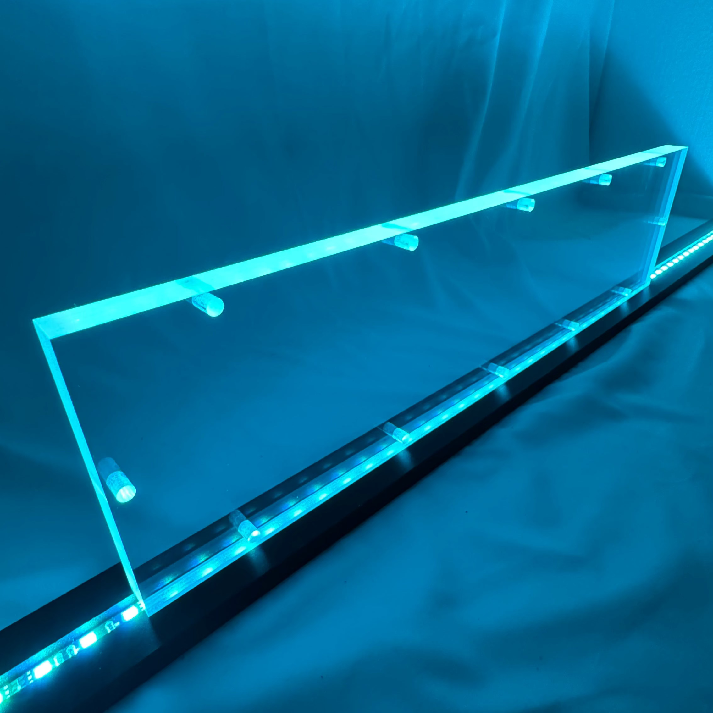 Sound Authority Plexiglass - 20