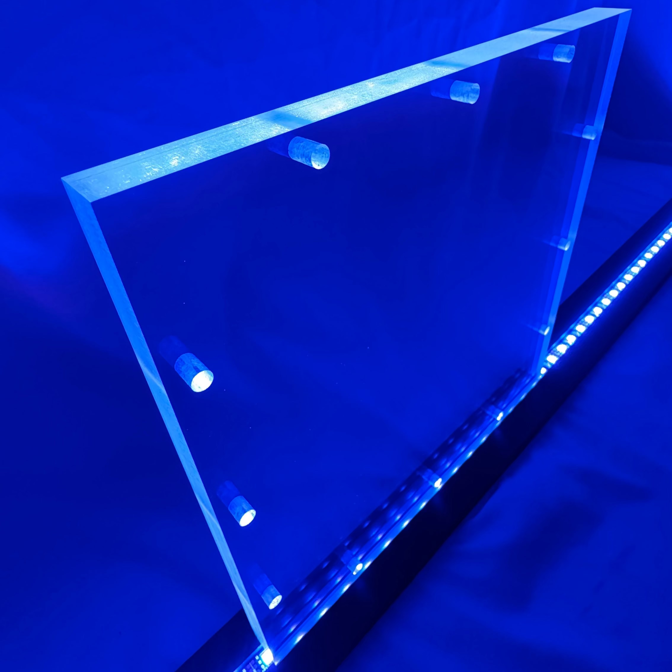 Sound Authority Plexiglass - 10