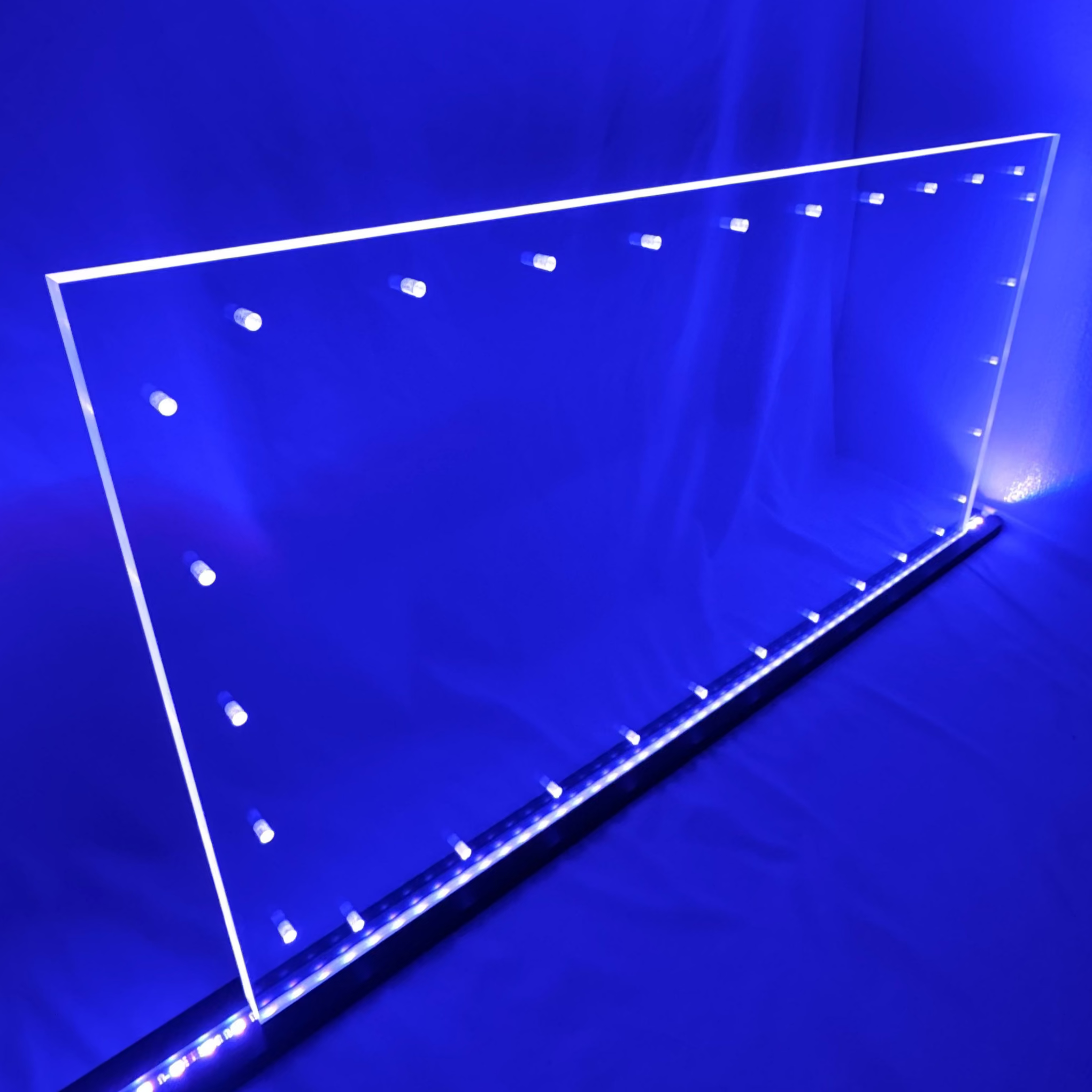 Sound Authority Plexiglass - 32