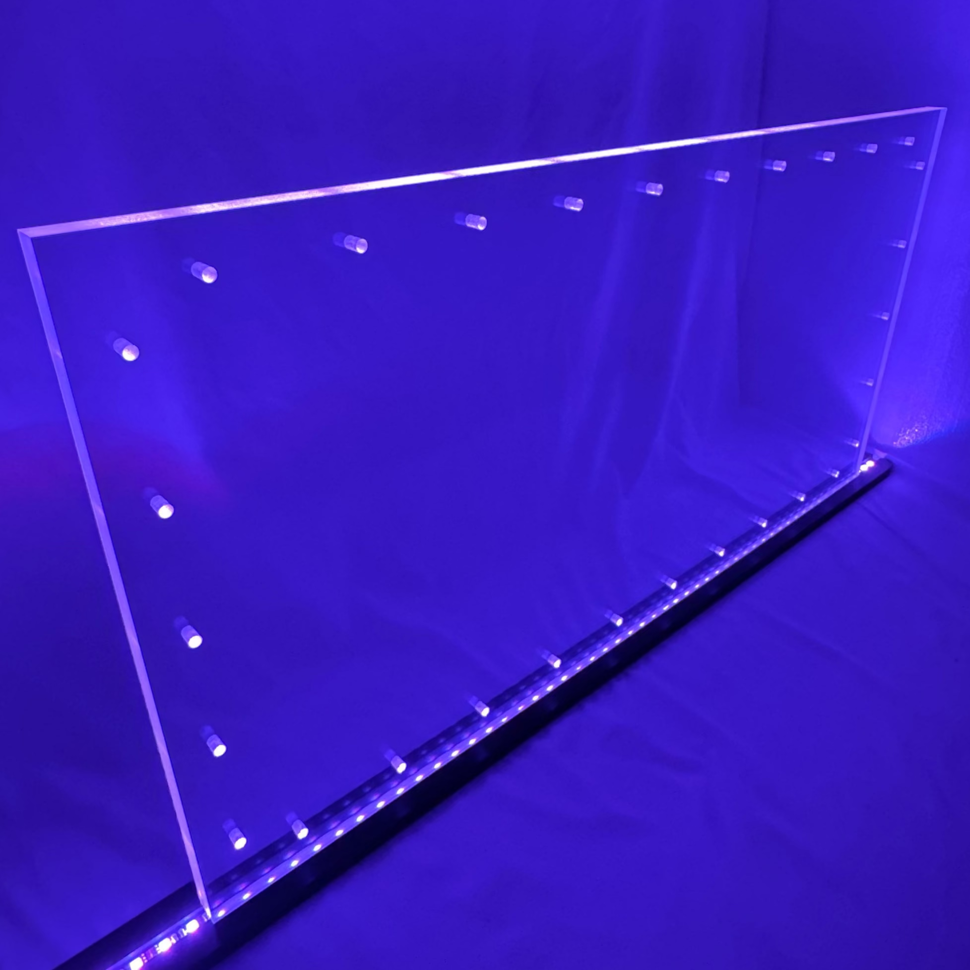 Sound Authority Plexiglass - 32