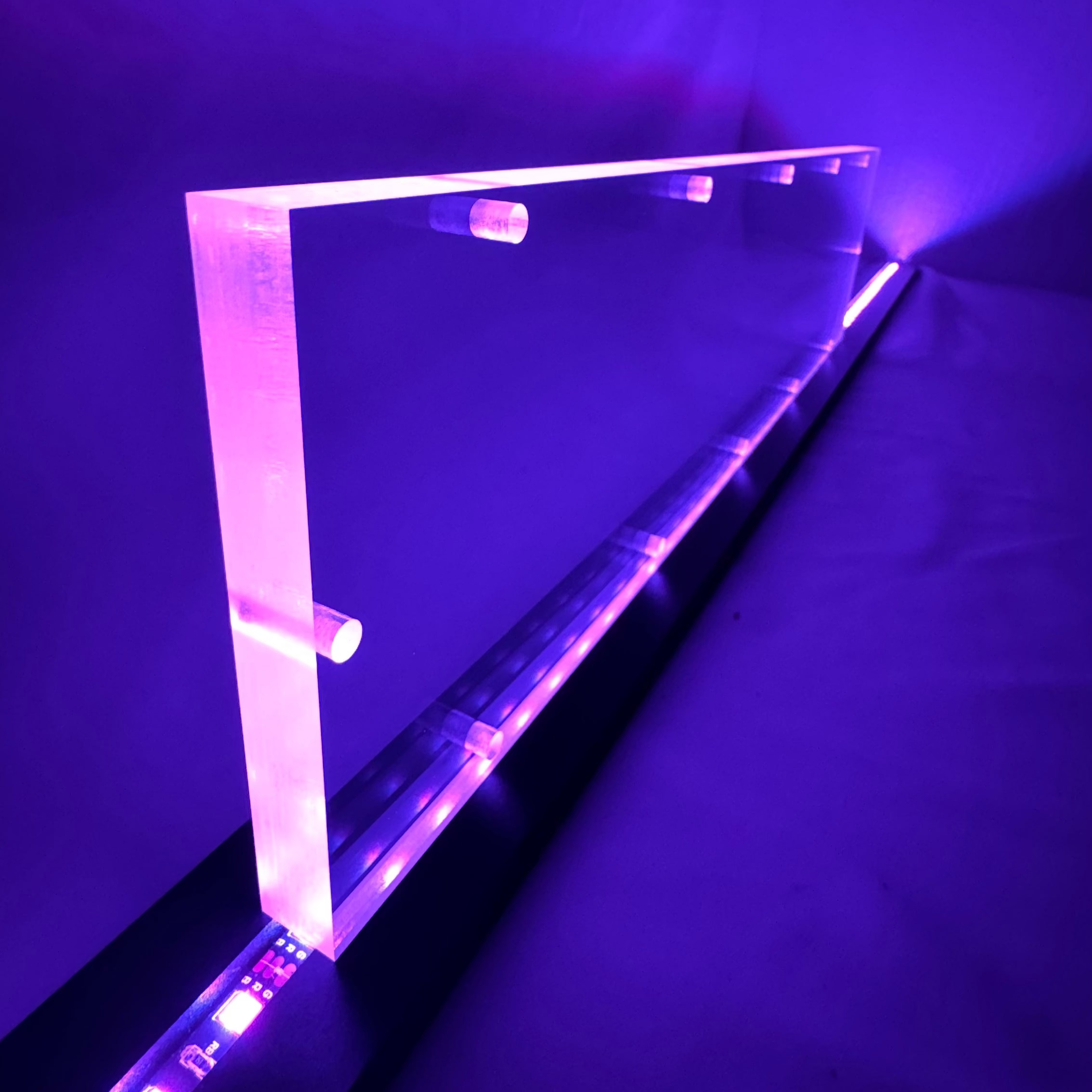 Sound Authority Plexiglass - 20