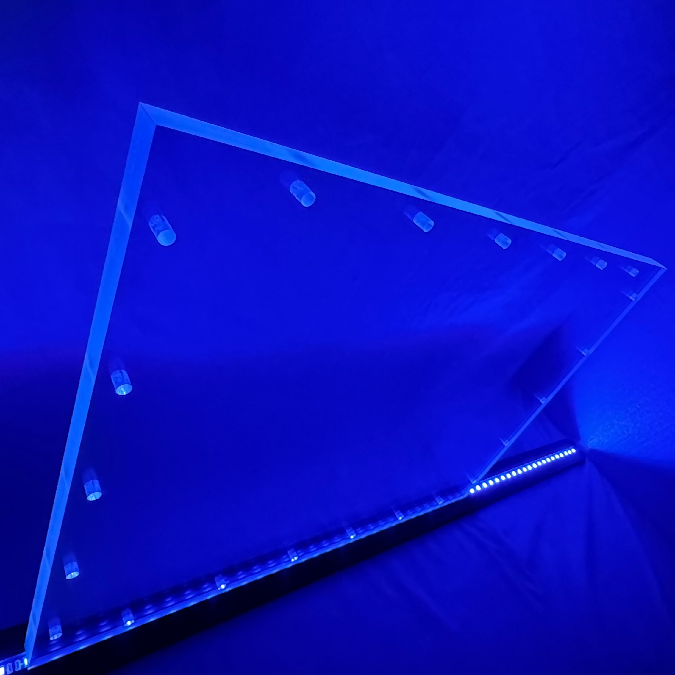 Sound Authority Plexiglass - 20