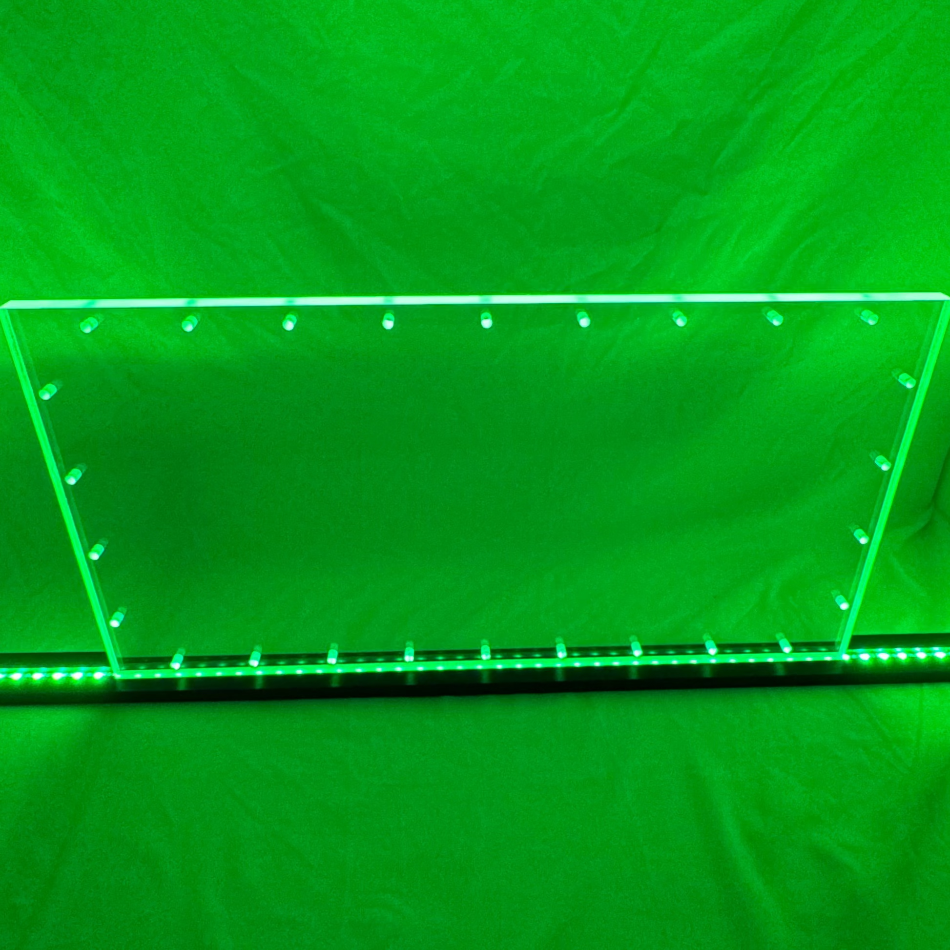 Sound Authority Plexiglass - 24