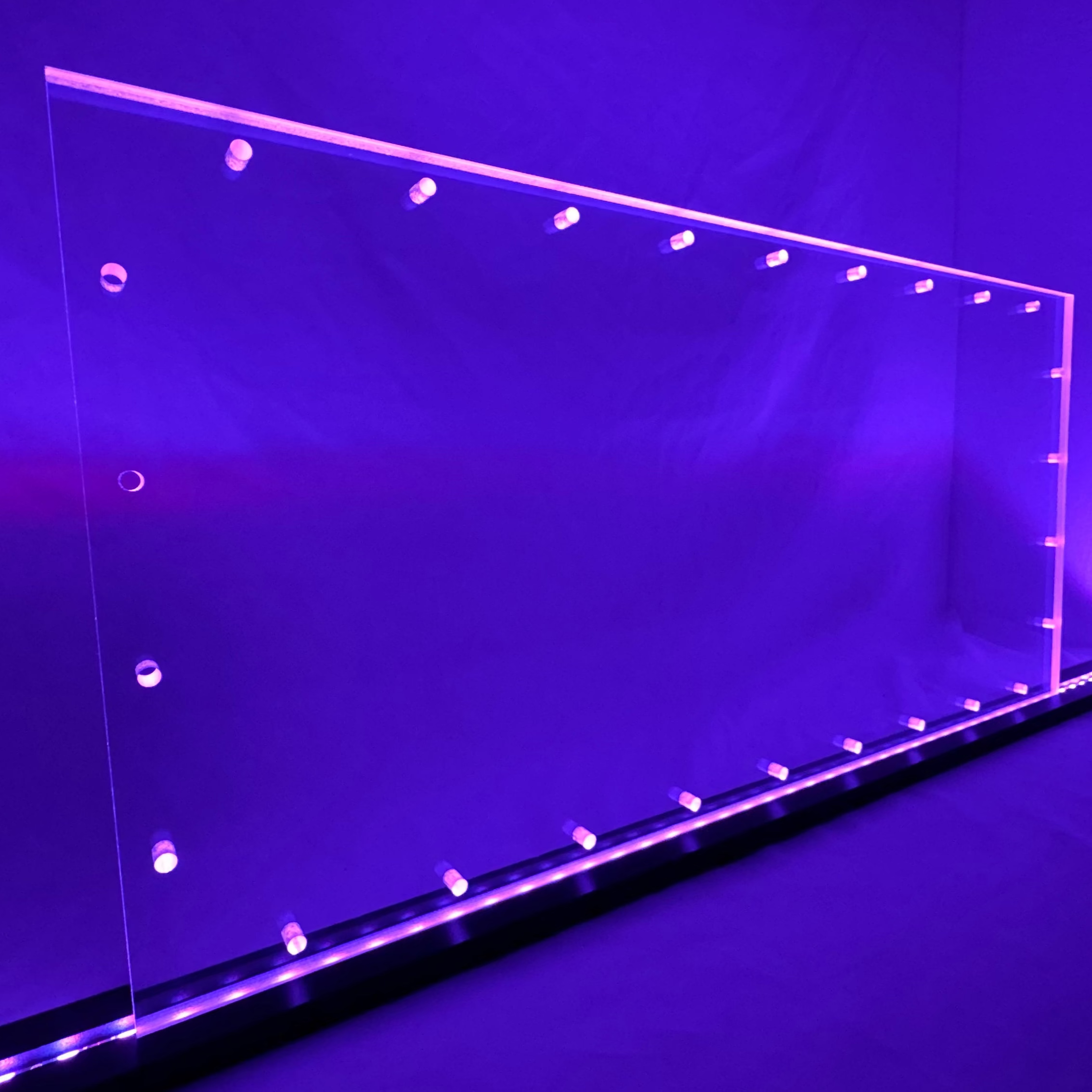 Sound Authority Plexiglass - 24