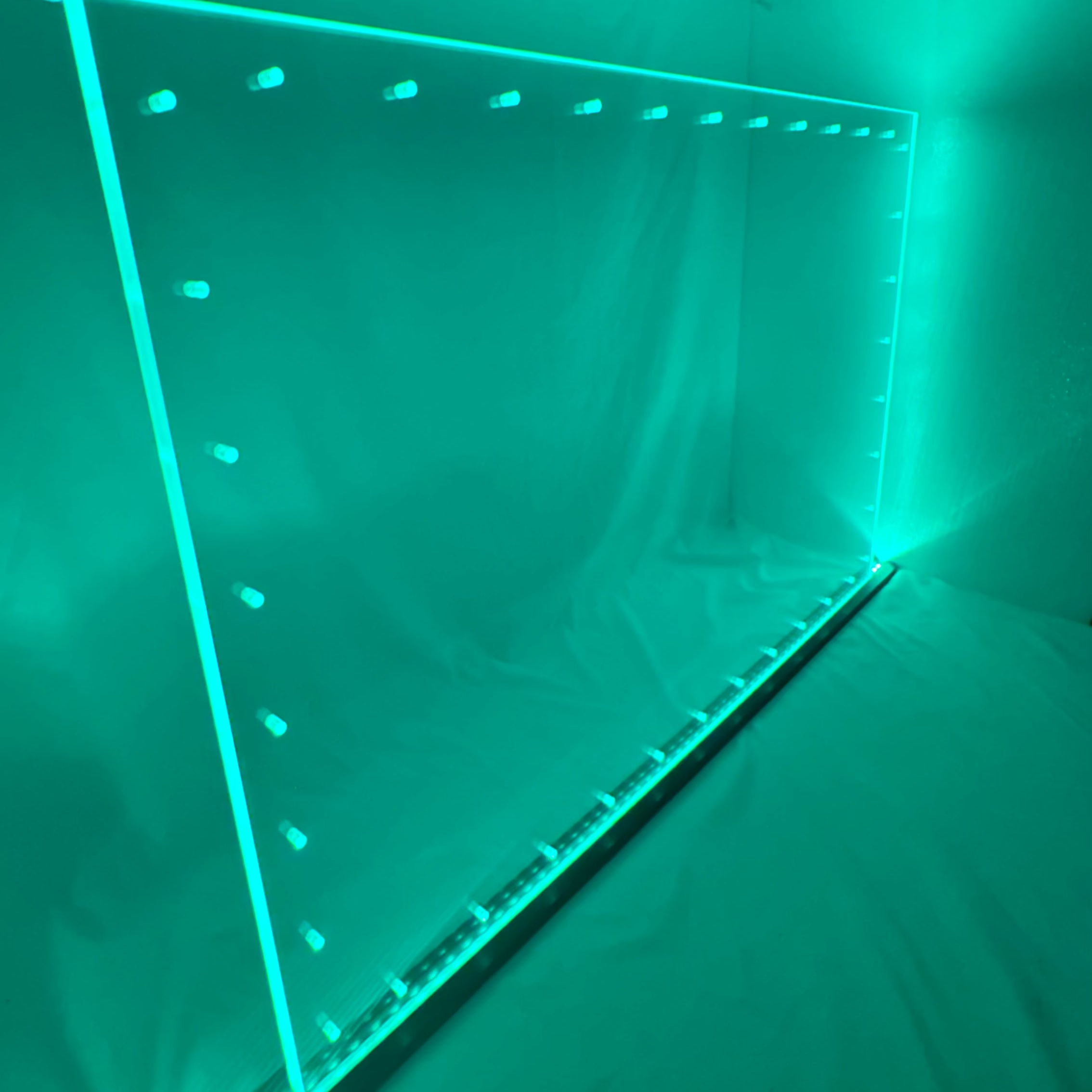 Sound Authority Plexiglass - 36