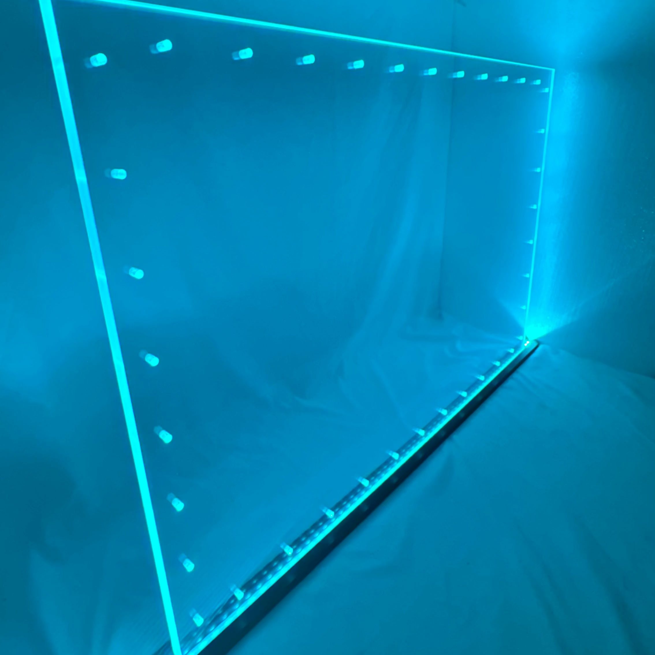 Sound Authority Plexiglass - 36