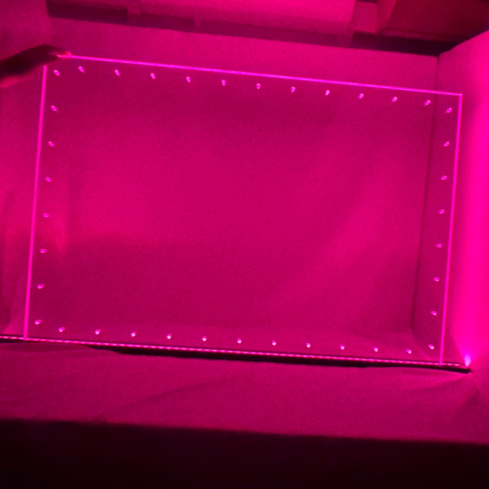 Sound Authority Plexiglass - 36