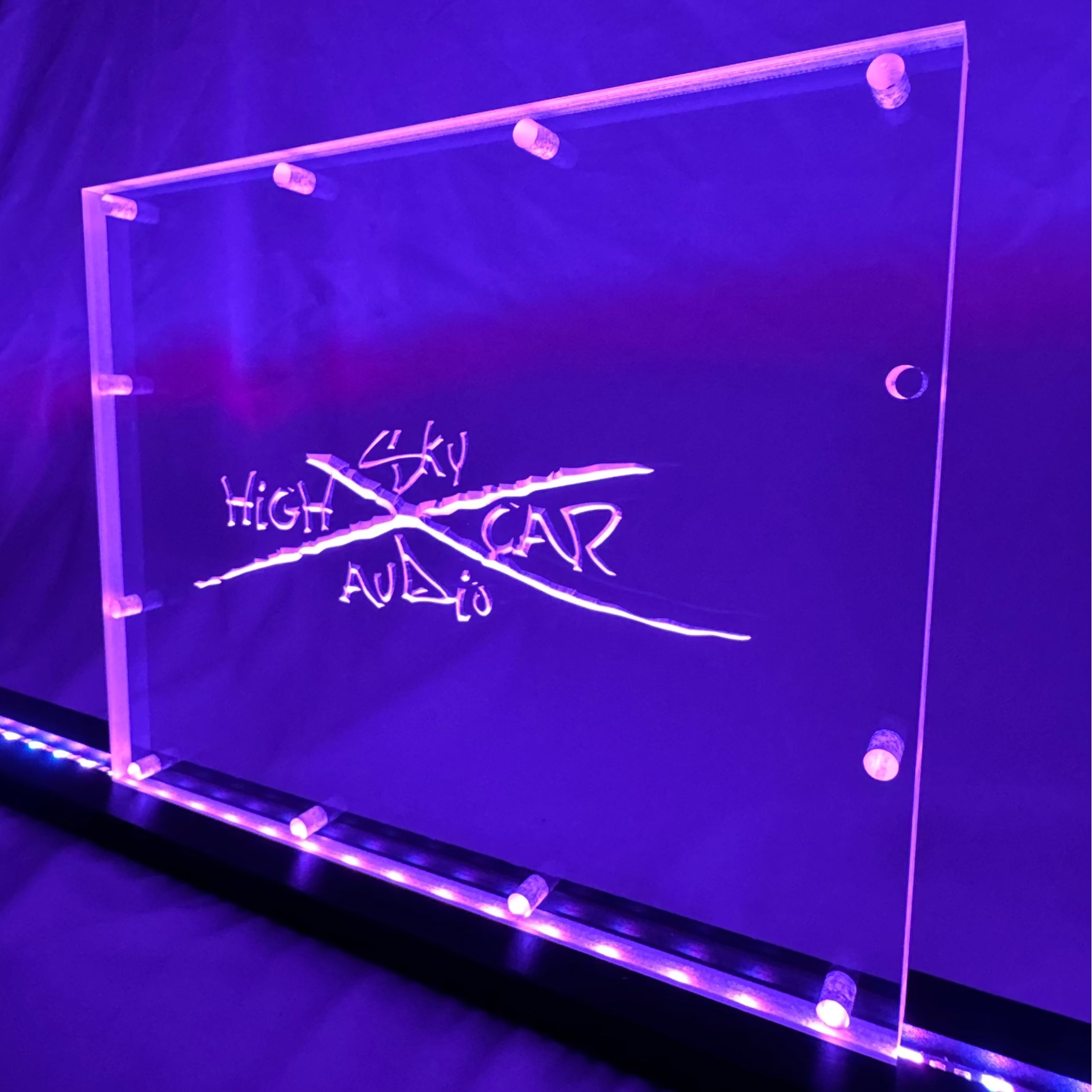 Sound Authority Plexiglass - 10