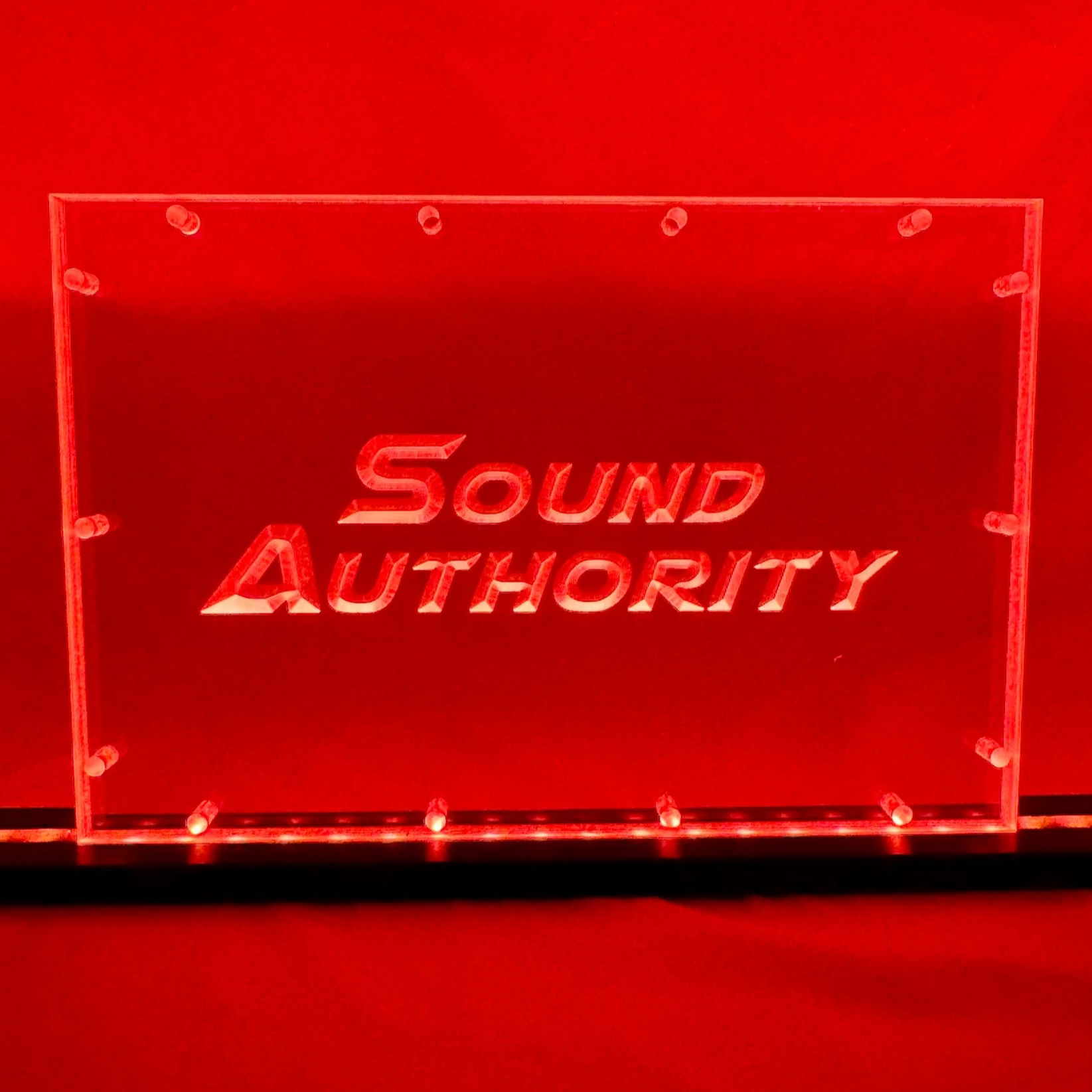 Sound Authority Plexiglass - 12