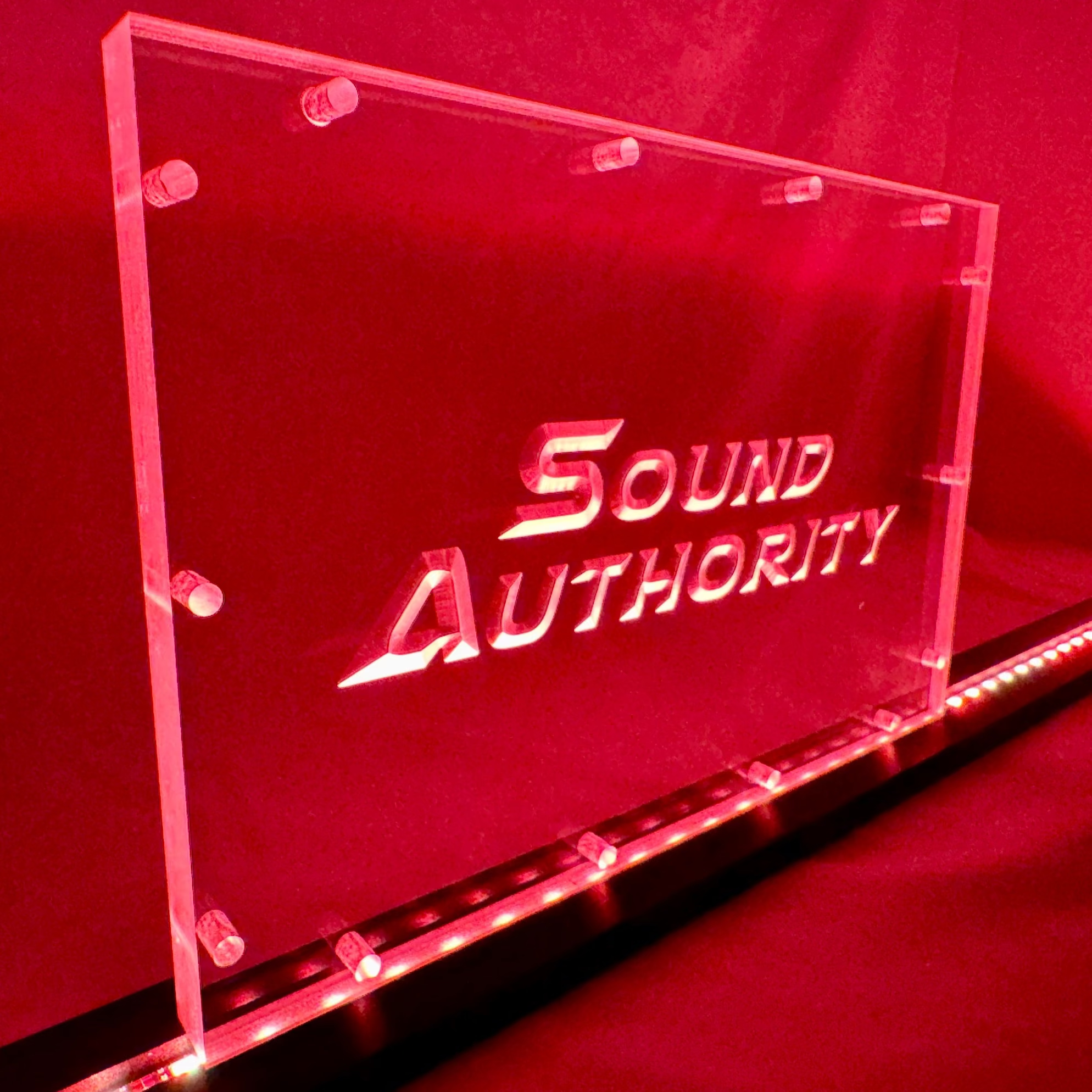 Sound Authority Plexiglass - 12