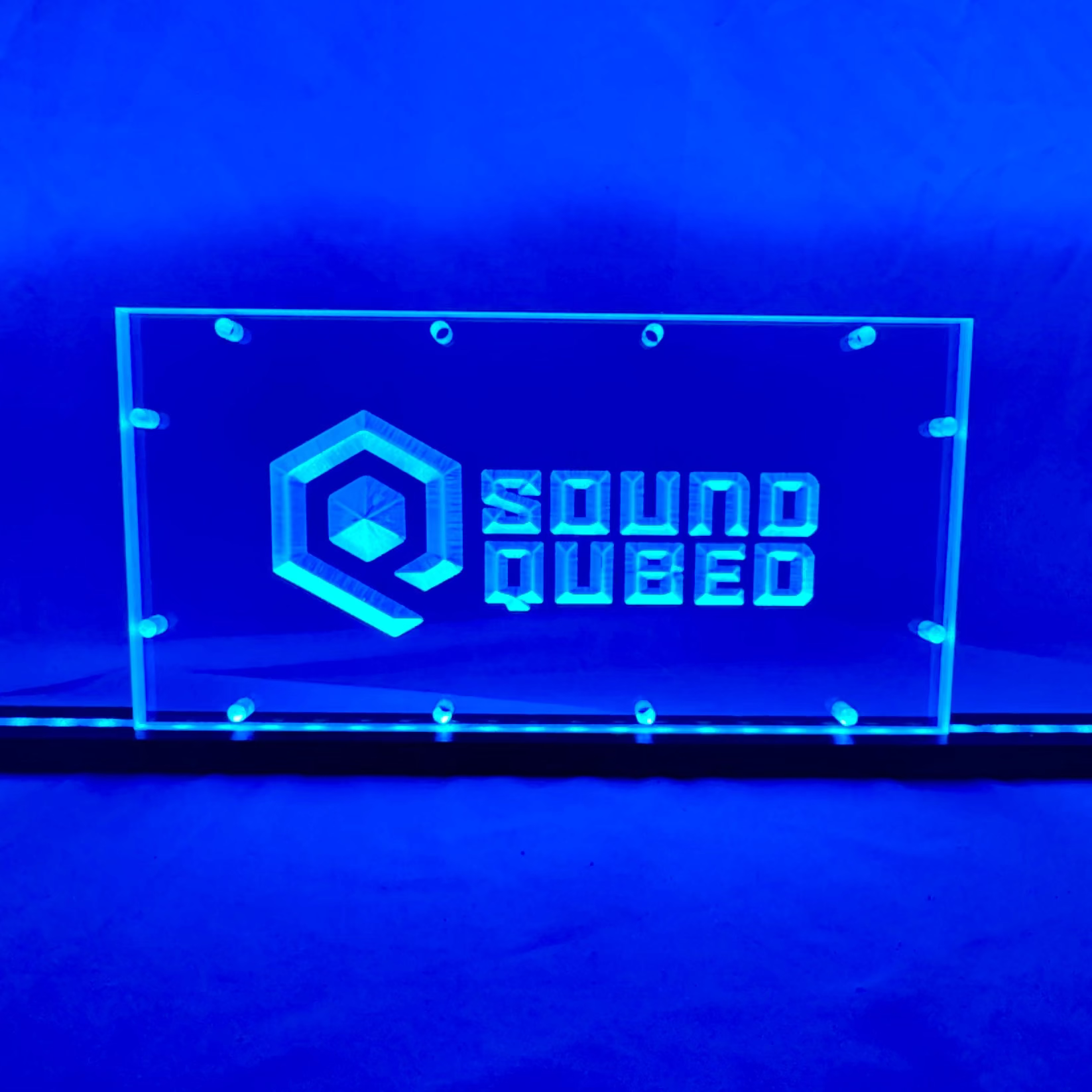 Sound Authority Plexiglass - 12