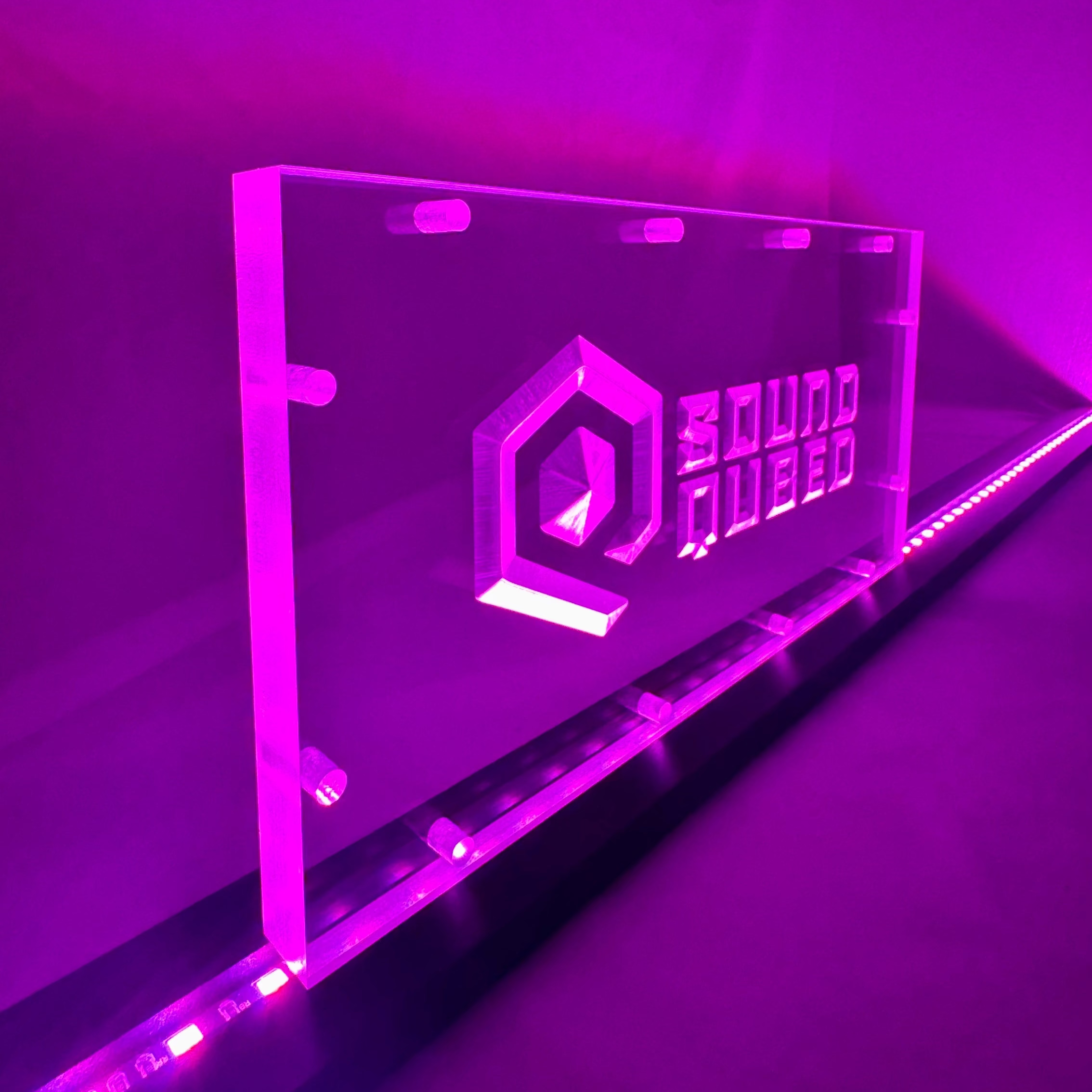 Sound Authority Plexiglass - 12