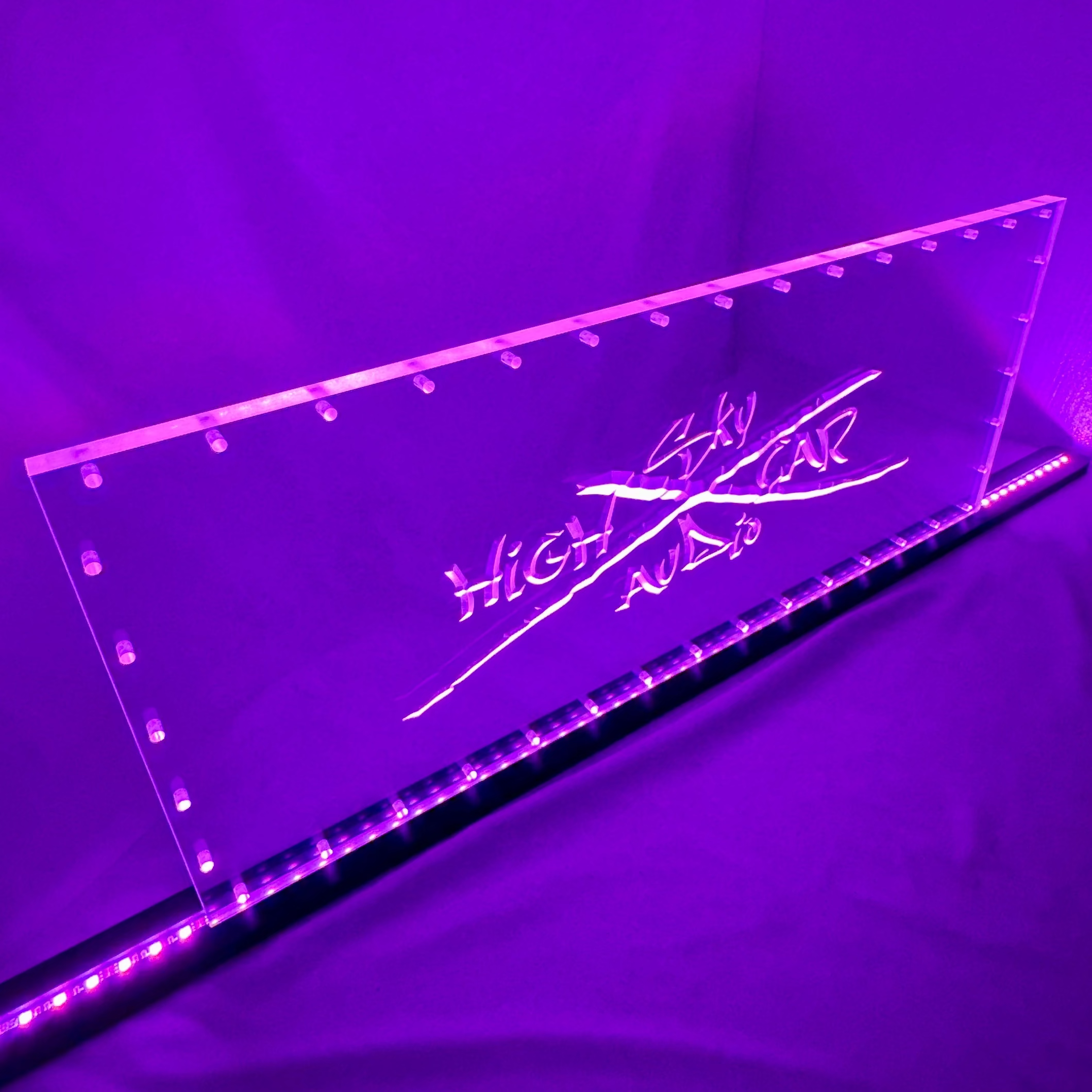 Sound Authority Plexiglass - 30