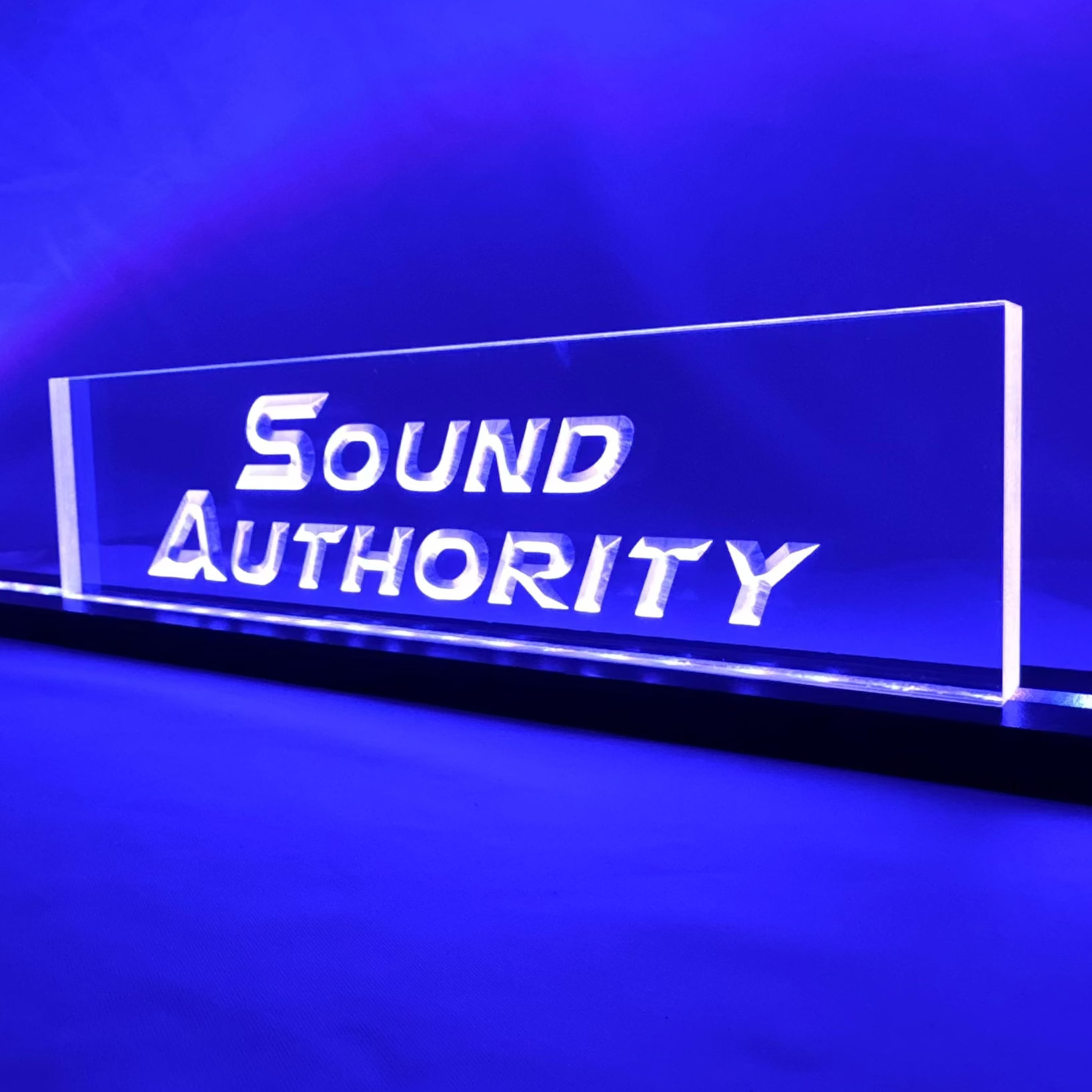 Sound Authority Plexiglass - 12