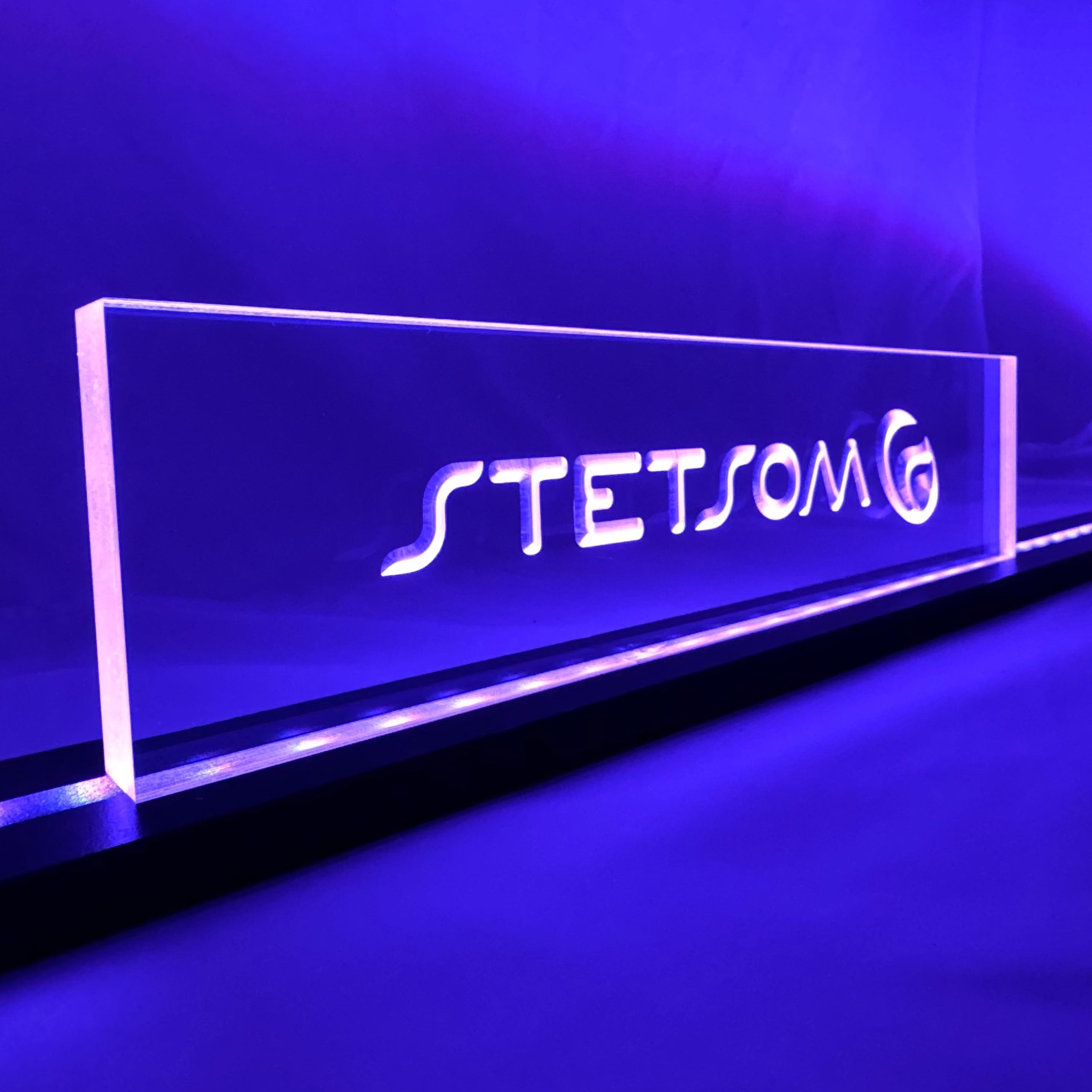 Sound Authority Plexiglass - 12