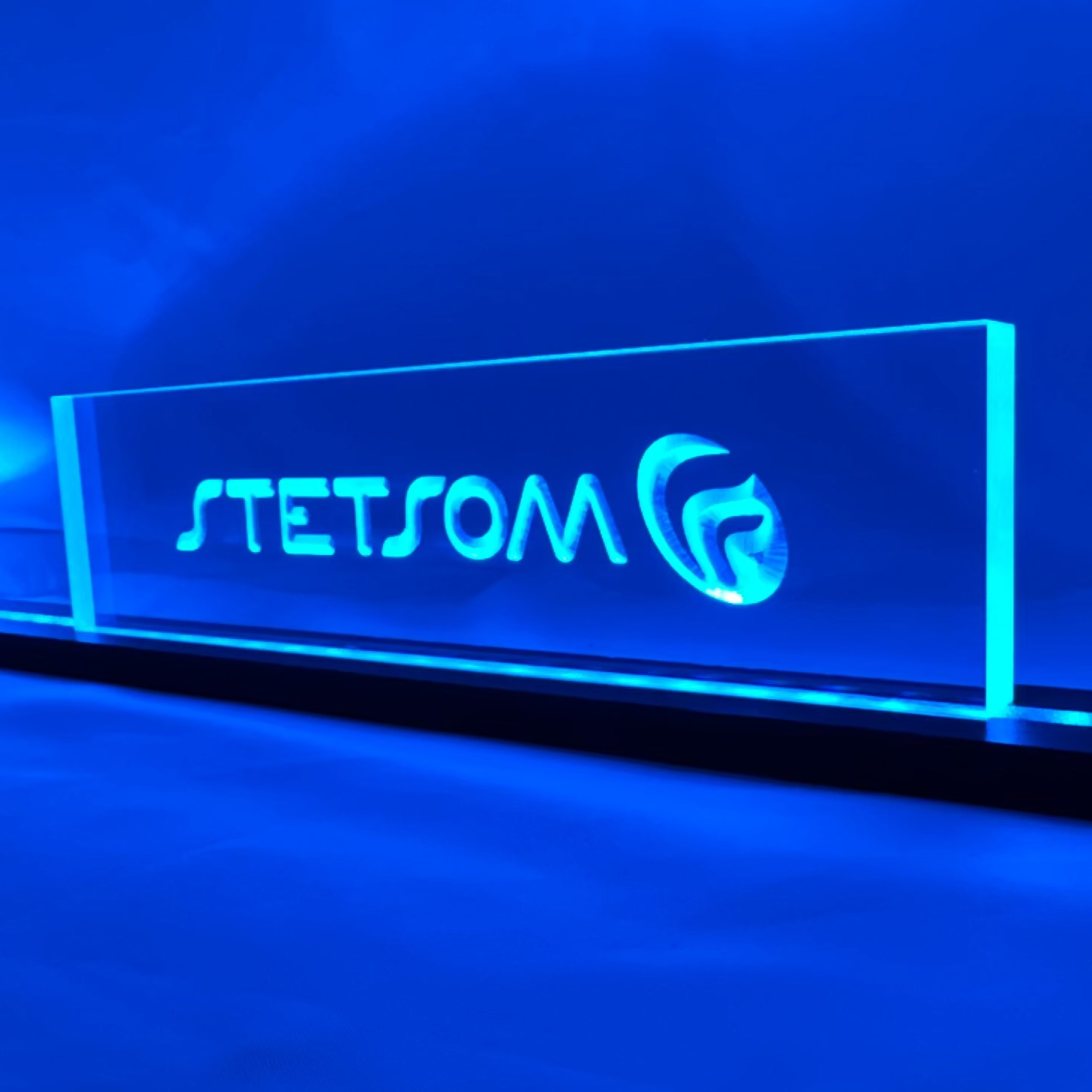 Sound Authority Plexiglass - 12