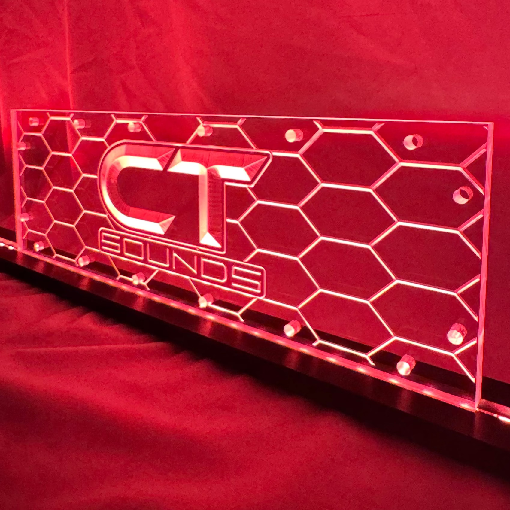 Sound Authority Plexiglass - 15