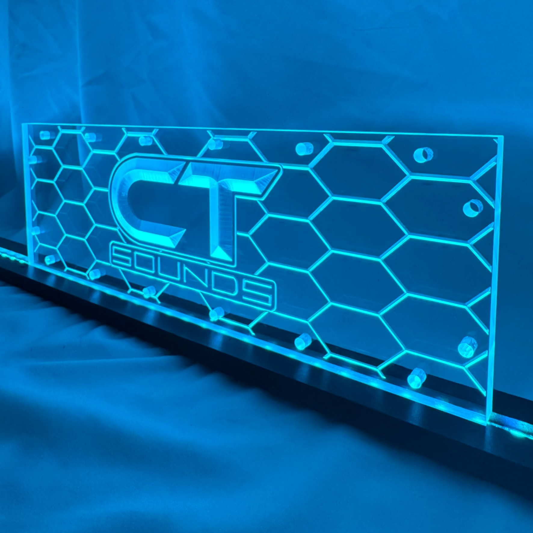 Sound Authority Plexiglass - 15