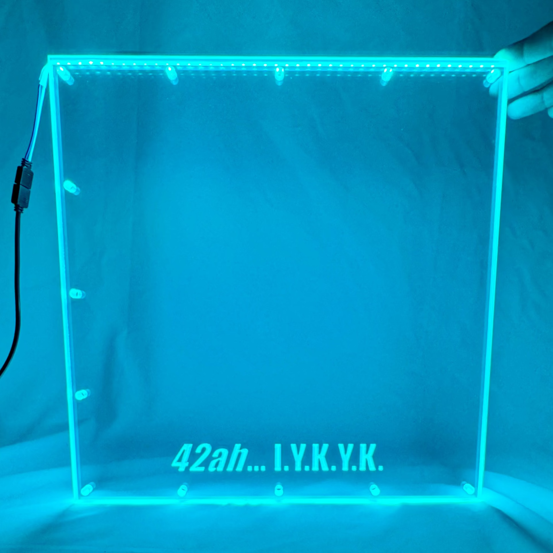 Sound Authority Plexiglass - 12