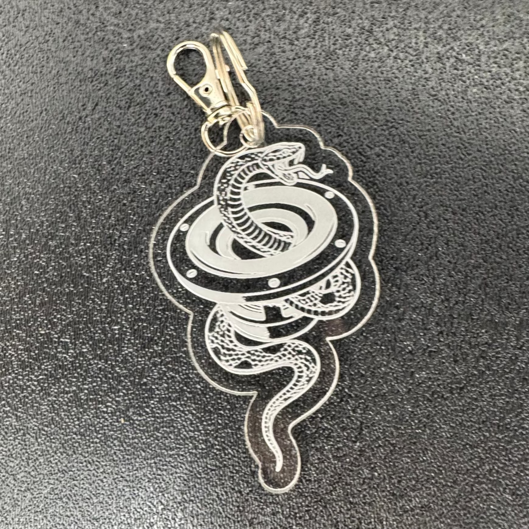 Louder Keychain Snake in Sub