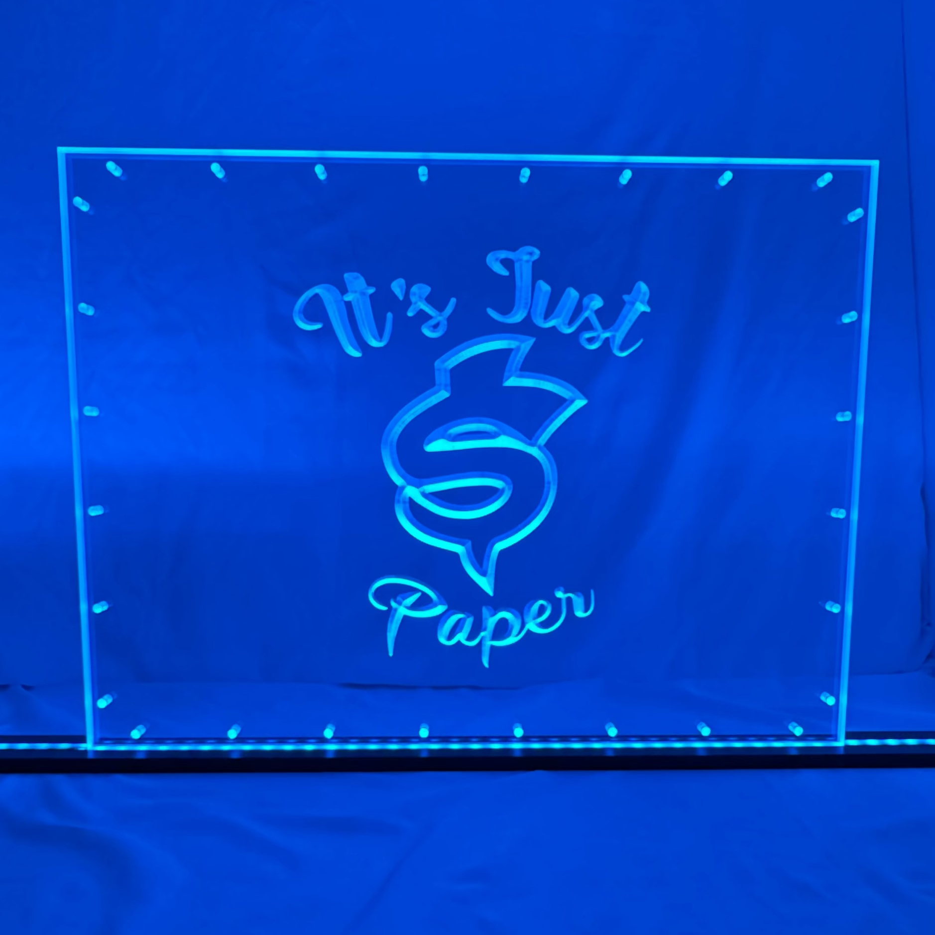 Sound Authority Plexiglass - 24