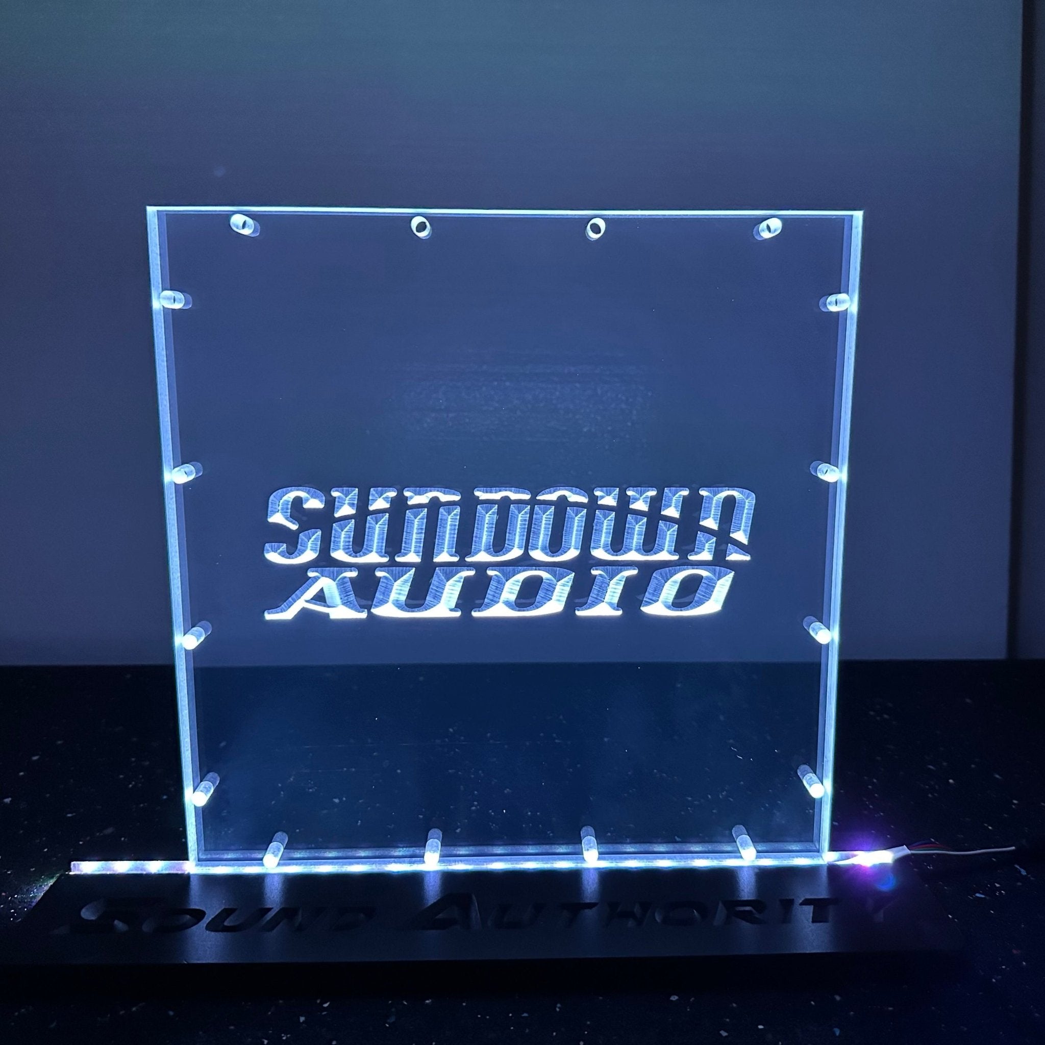Sound Authority Plexiglass - 12