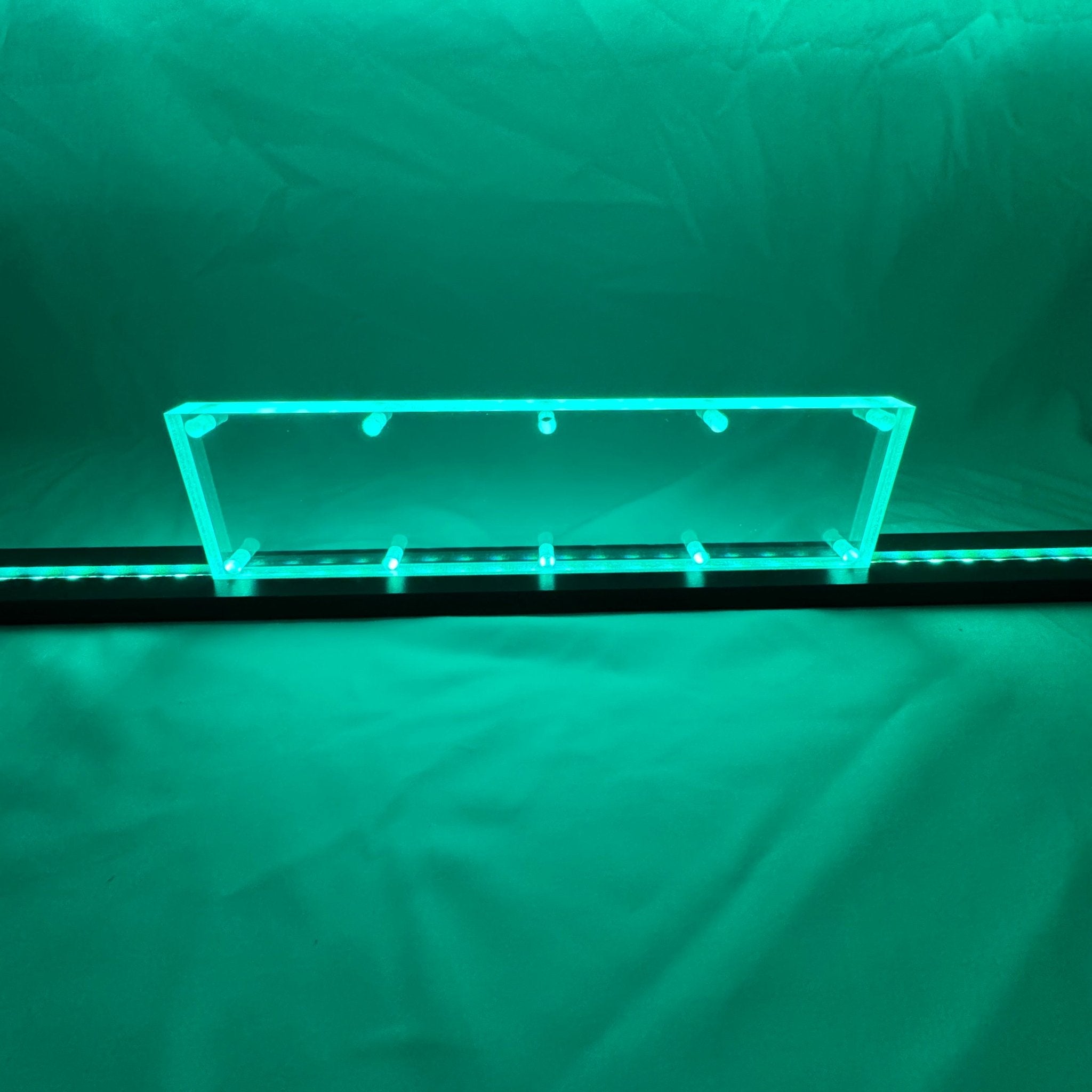 Sound Authority Plexiglass - 12