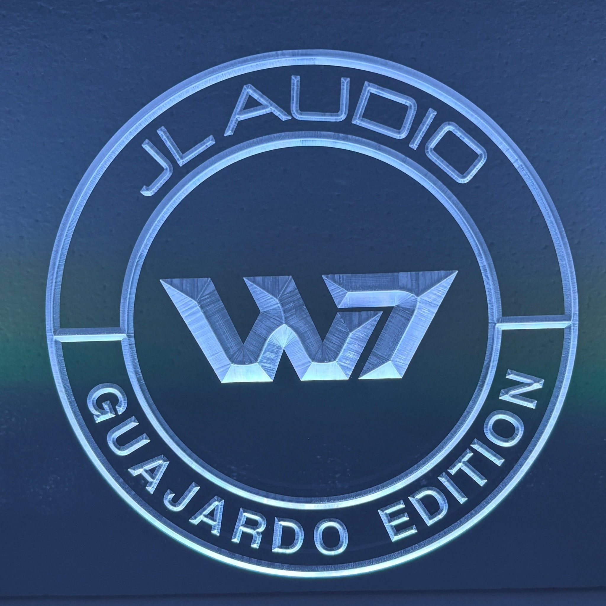 Sound Authority Plexiglass - 18