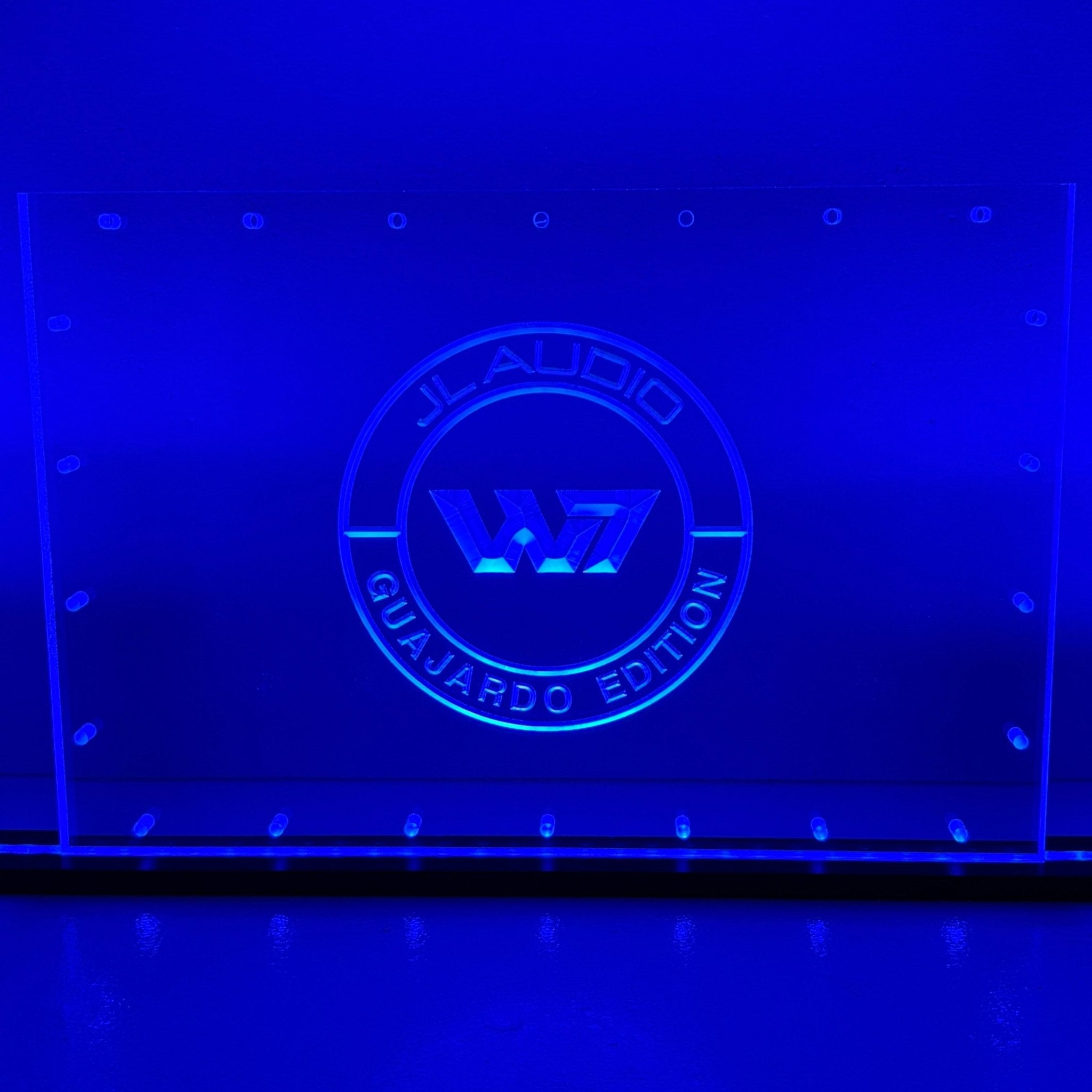 Sound Authority Plexiglass - 18