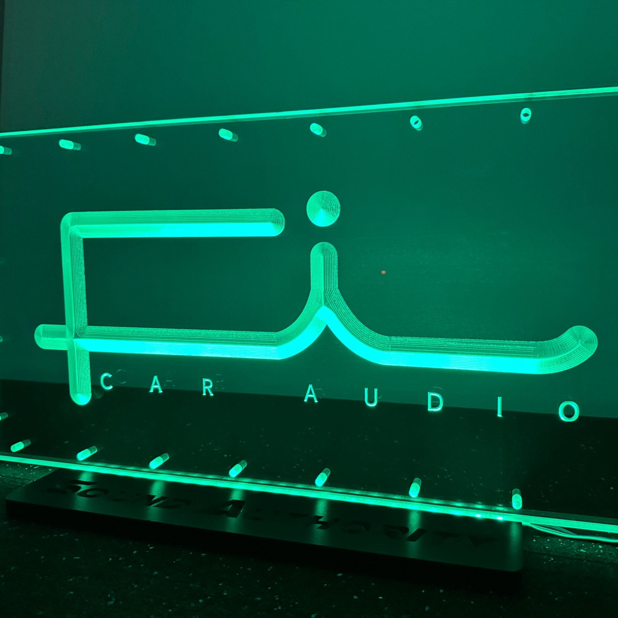 Sound Authority Plexiglass - 24