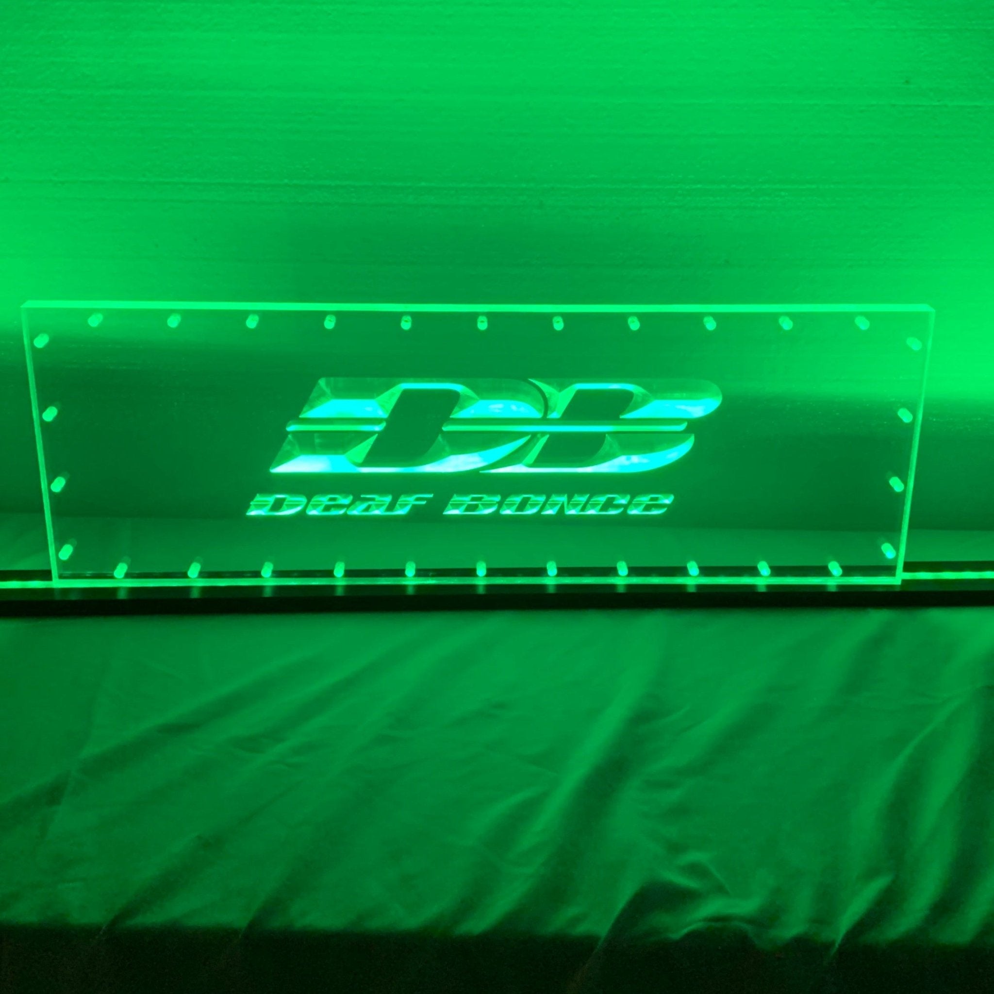 Sound Authority Plexiglass - 24