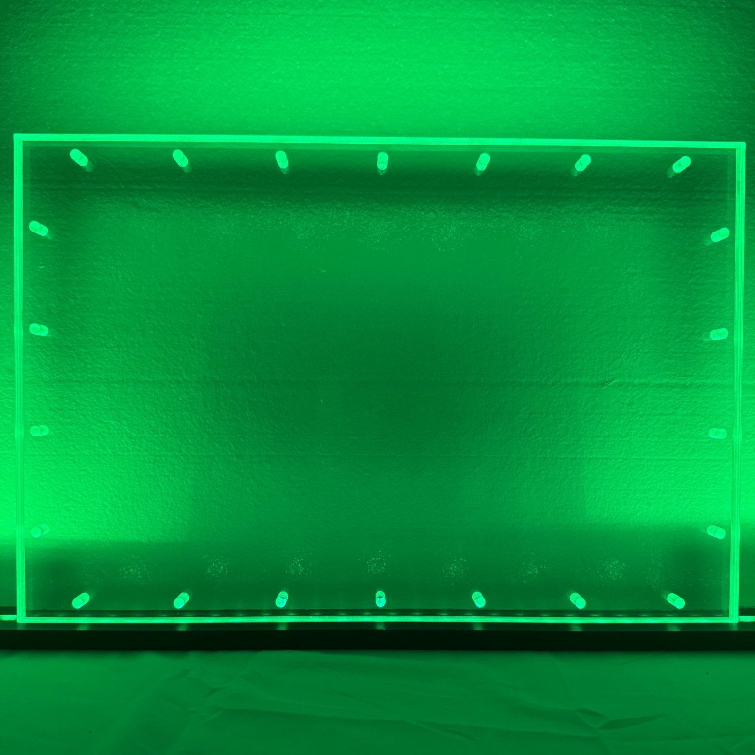 Sound Authority Plexiglass - 24