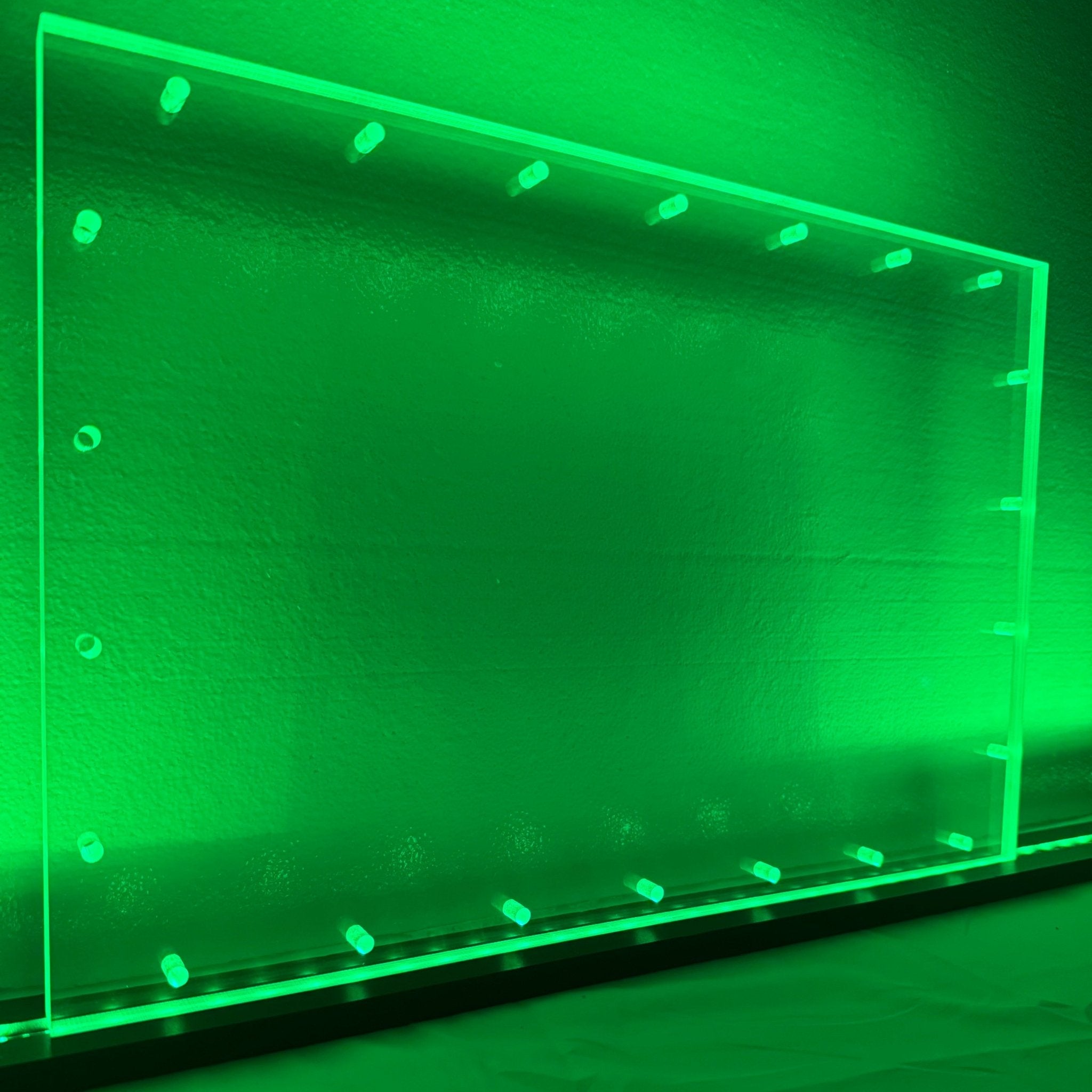 Sound Authority Plexiglass - 24