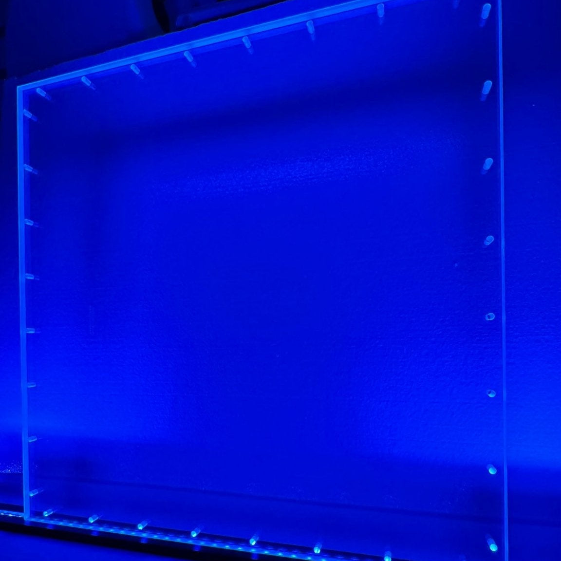 Sound Authority Plexiglass - 24