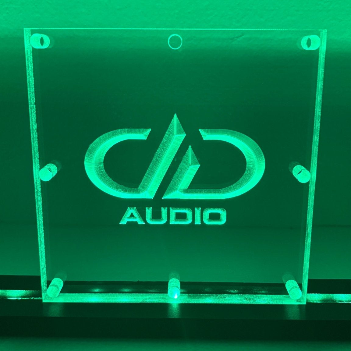 Sound Authority Plexiglass - 6